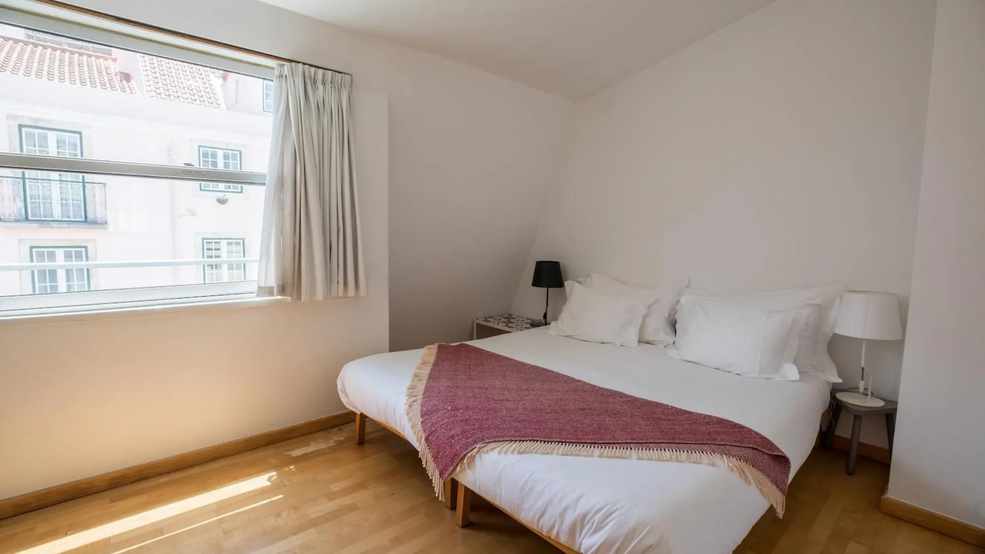 The Lisbonaire Apartments